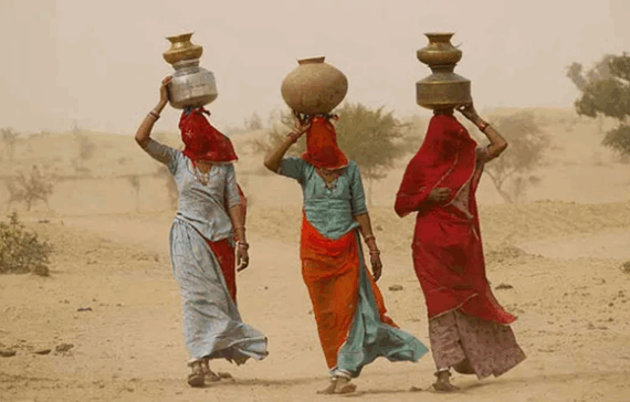 Women fetching water in Barmer, Rajasthan