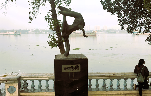 Sculpture of a Fisherman, Princep Ghat, Kolkata