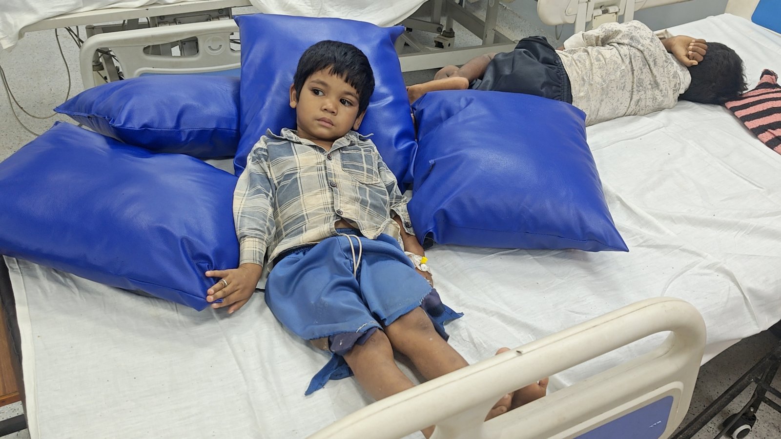 A child admitted in the government hospital, Balaghat